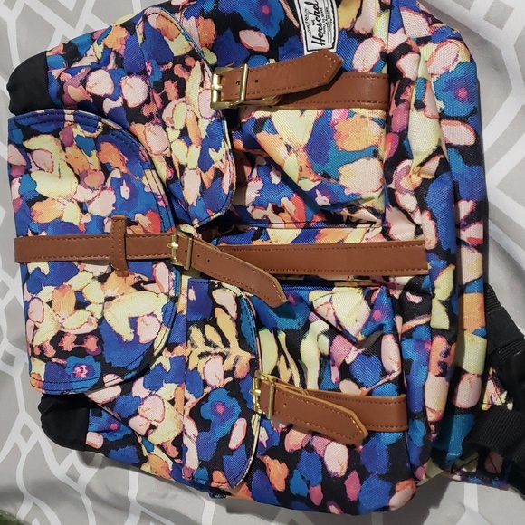 jansport backpack frontier airlines Amazon.com: Boardingblue Under-Seat Backpack for Spirit, Frontier - Fits 18  x 13 x 8 Inches - Perfect Personal Item for Easy Air Travel
